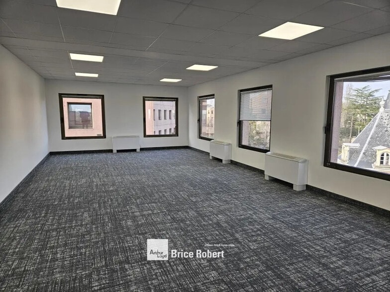 7 Allée Claude Debussy, Écully à louer - Photo intérieure – Image 1 sur 4