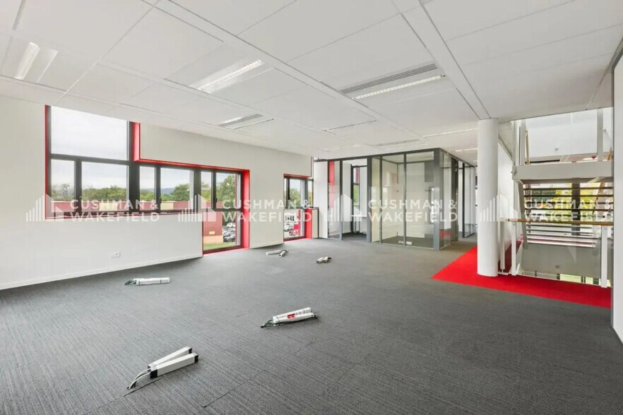 66 Chemin Du Moulin Carron, Dardilly à louer - Photo de l’immeuble – Image 3 sur 22