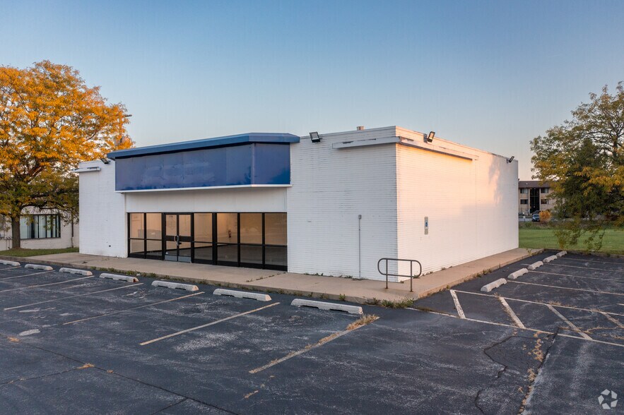 2700 E Sauk Trail Rd, Sauk Village, IL à vendre - Photo de l’immeuble – Image 1 sur 25