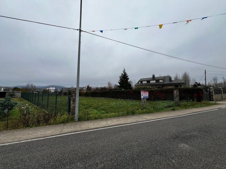 la, 7, Carracedelo, León à vendre - Photo de l’immeuble – Image 3 sur 3