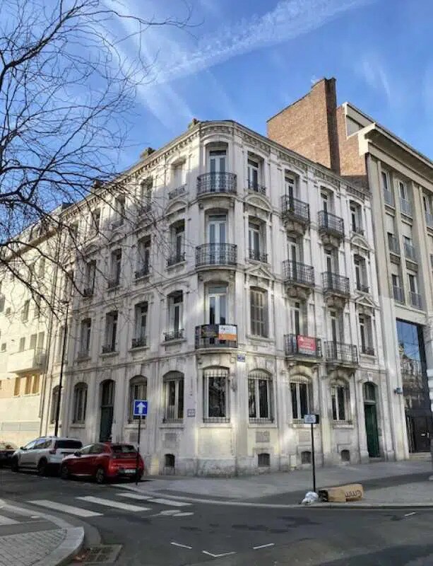 Plus de détails pour Bureau à vendre