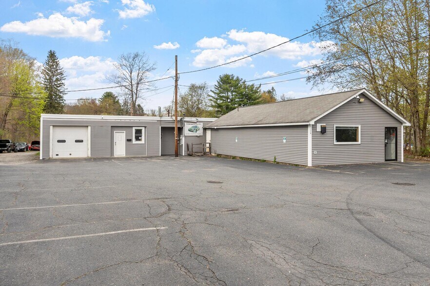 181 Main St. Unit B St, Orange, MA à louer - Photo de l’immeuble – Image 3 sur 13