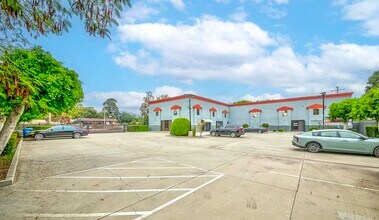 702 W Holt Ave, Pomona, CA à vendre Photo intérieure– Image 1 sur 30