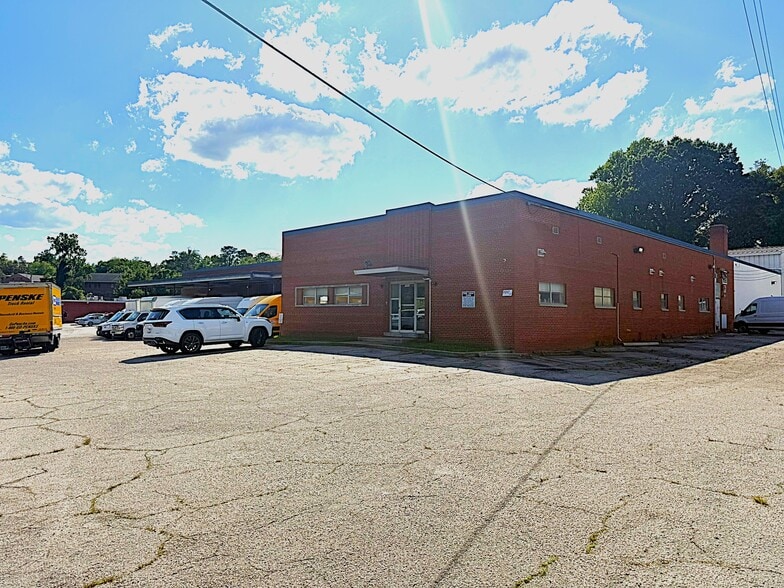 1113 Capital Blvd, Raleigh, NC à vendre - Photo de l’immeuble – Image 3 sur 10
