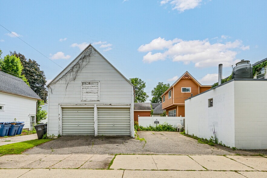 3701 S Lyndale Ave, Minneapolis, MN à vendre - Photo de l’immeuble – Image 3 sur 26