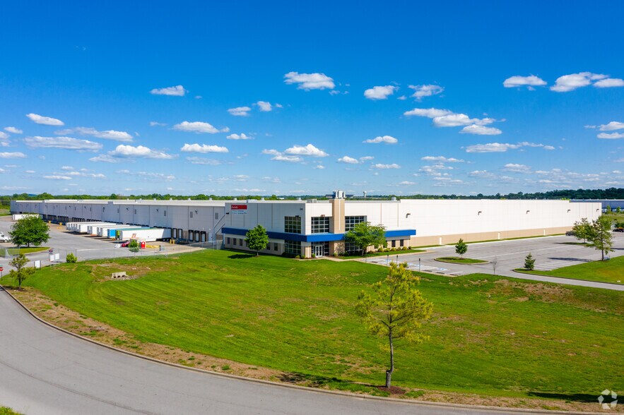 245 Couchville Industrial Blvd, Mount Juliet, TN à louer - Photo principale – Image 1 sur 18