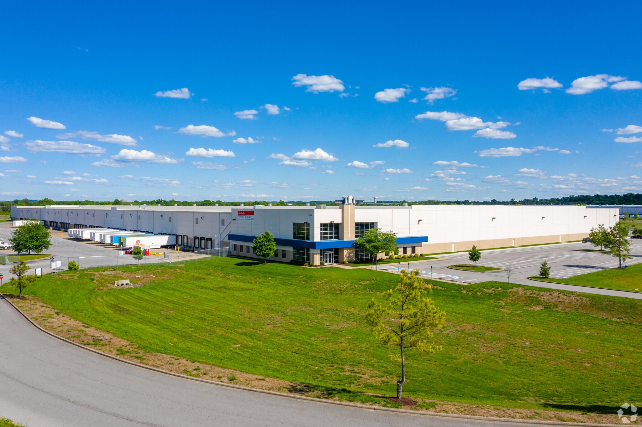 245 Couchville Industrial Blvd, Mount Juliet, TN à louer Photo principale– Image 1 sur 19