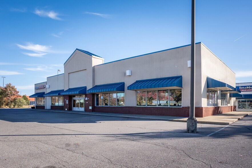 1130-1132 Germantown Pky, Cordova, TN à louer - Photo de l’immeuble – Image 3 sur 8