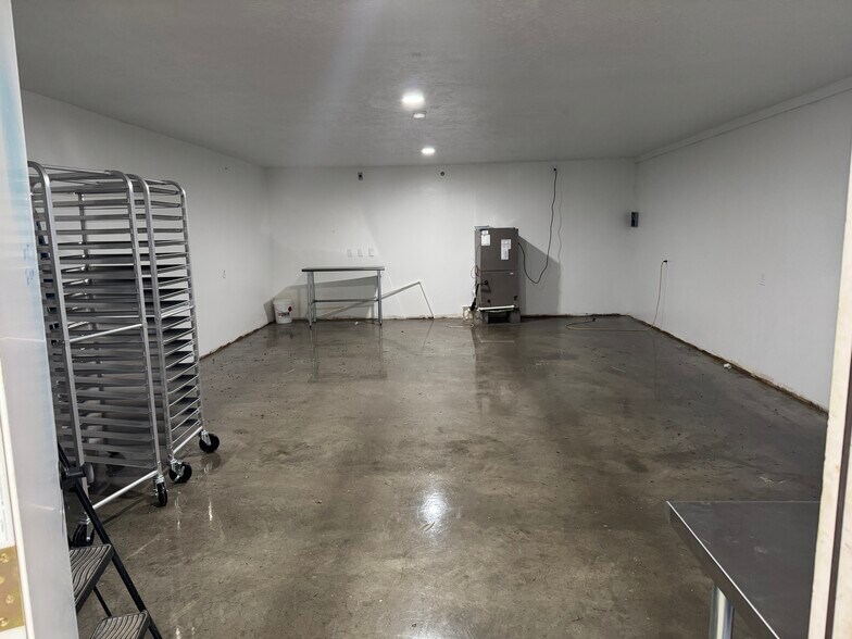 507 48th St, Woodward, OK à vendre - Photo de l’immeuble – Image 3 sur 8
