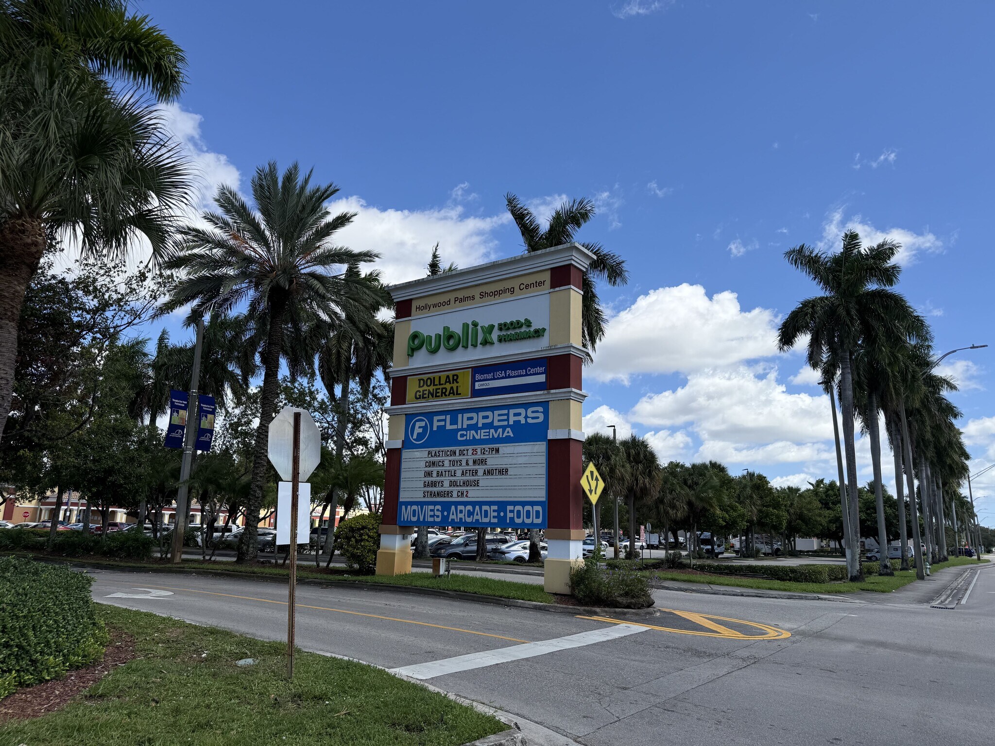 6805-7031 Taft St, Hollywood, FL à louer Photo de l’immeuble– Image 1 sur 23