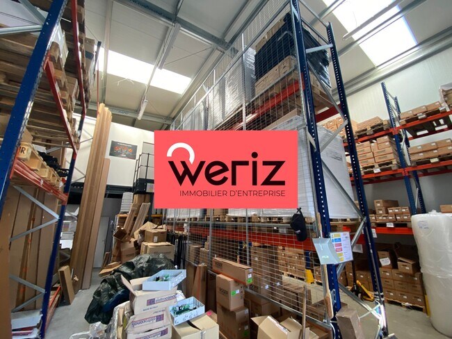 Plus de détails pour Bureau, Industriel/Logistique à louer