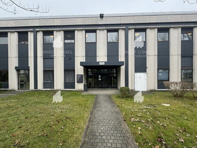 Plus de détails pour 17-21 Rue Du Petit Albi, Cergy - Local d'activités à louer