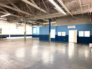 430 Communipaw Ave, Jersey City, NJ à louer Photo de l’immeuble– Image 1 sur 1