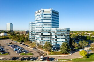 Plus de détails pour 28411 Northwestern Hwy, Southfield, MI - Bureau à louer