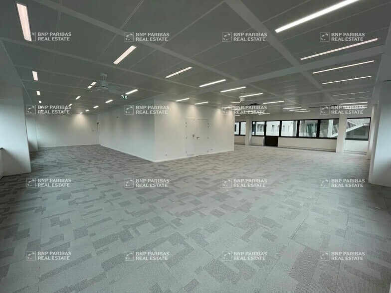 Bureau dans Lyon à vendre - Photo intérieure – Image 3 sur 13