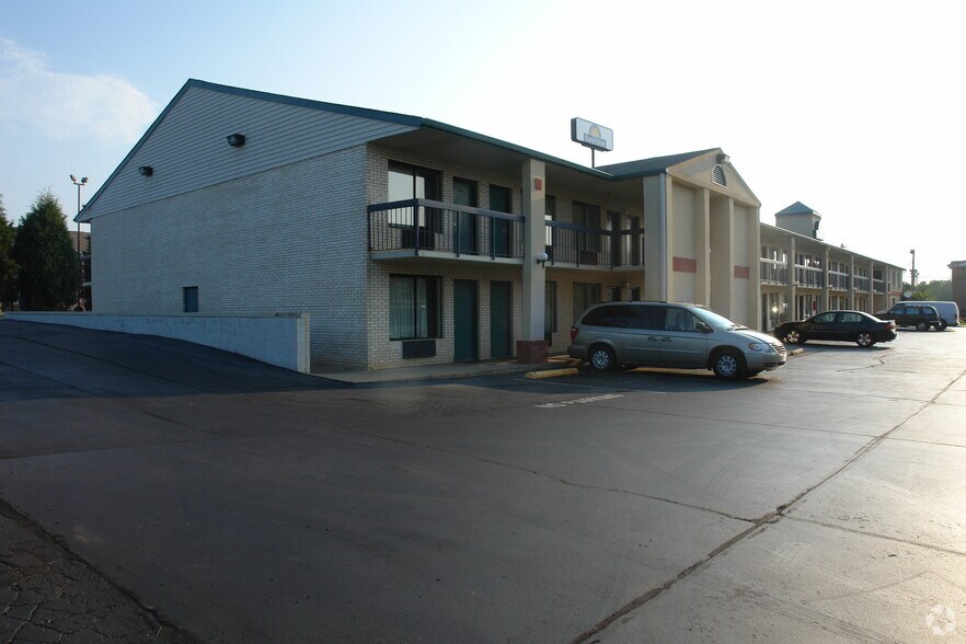 875 Riverview Rd, Rock Hill, SC à vendre - Photo de l’immeuble – Image 2 sur 6