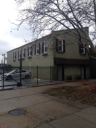 Plus de détails pour 2181 Central Pky, Cincinnati, OH - Bureau à louer