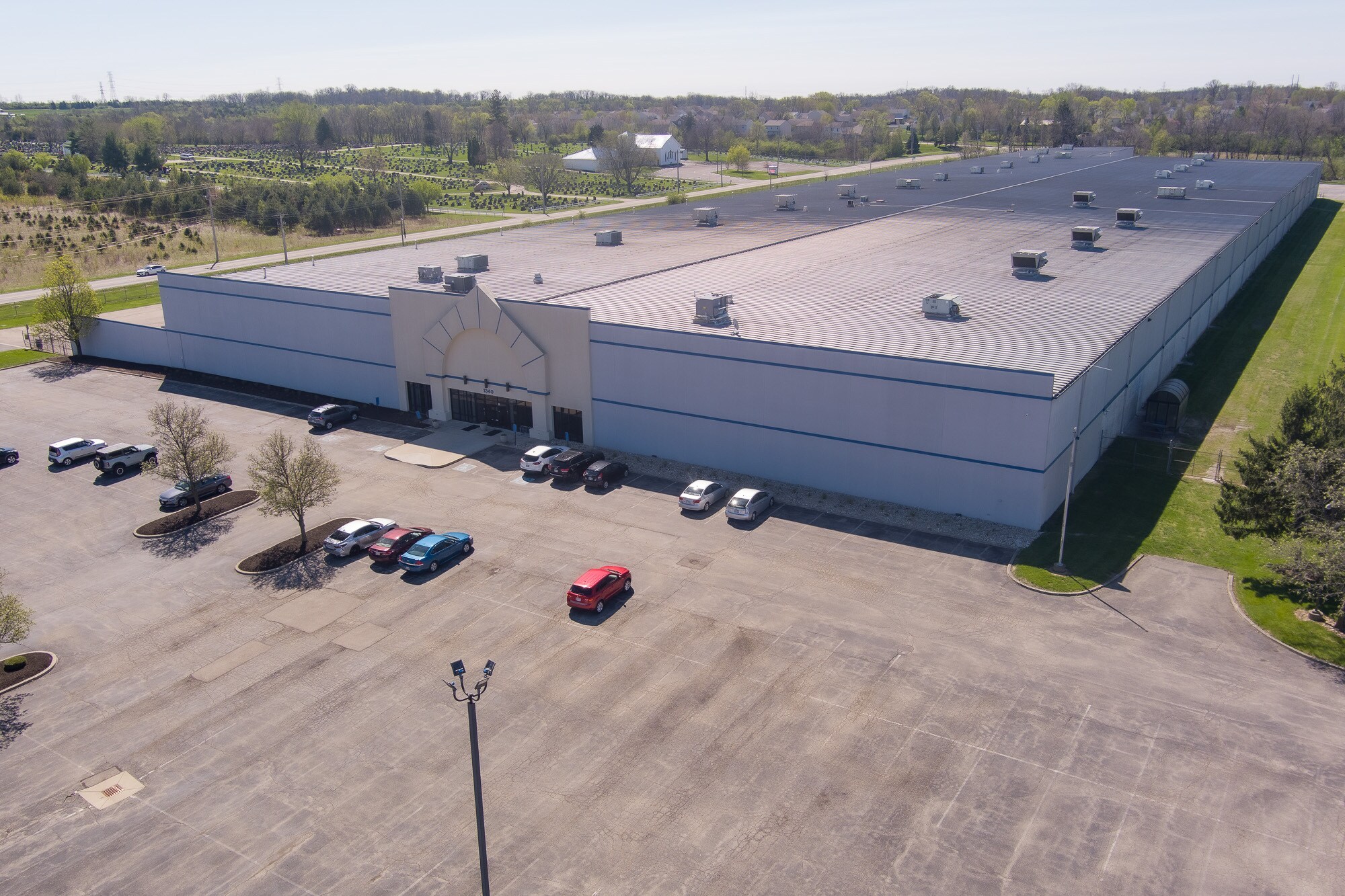 1340 E Dayton Yellow Springs Rd, Fairborn, OH à louer Photo principale– Image 1 sur 6