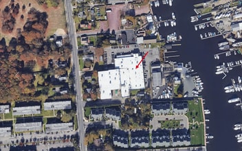 217 River Ave, Patchogue, NY à louer Photo intérieure– Image 2 sur 36