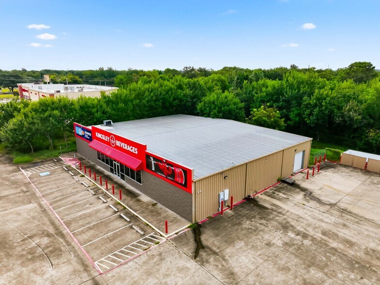 3923 Texas Ave, La Marque, TX à vendre - Photo de l’immeuble – Image 2 sur 18