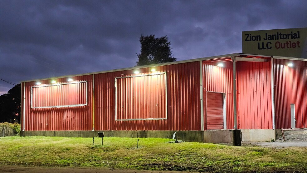 1740 S Prescott St, Memphis, TN à vendre - Photo de l’immeuble – Image 3 sur 14