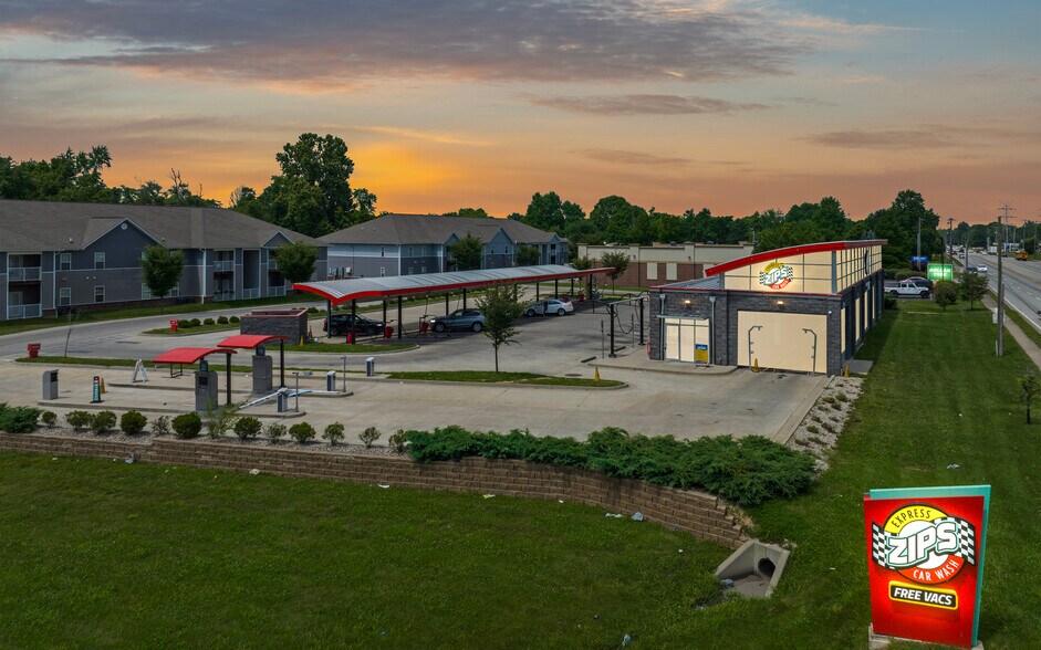 4860 Cane Run Rd, Louisville, KY à vendre - Photo de l’immeuble – Image 1 sur 20