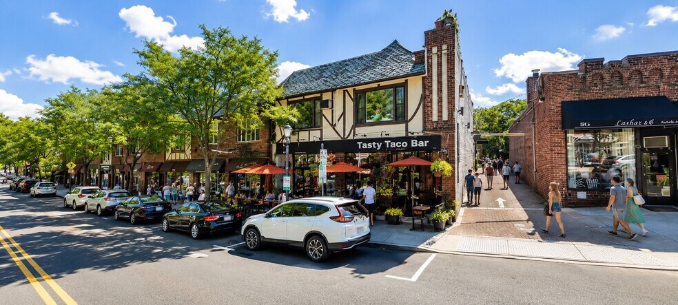 56-56 Garth Rd, Scarsdale, NY à louer - Photo de l’immeuble – Image 2 sur 7