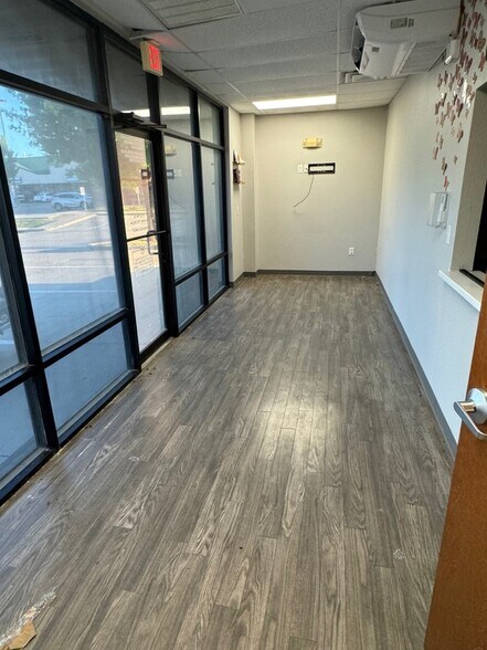 1713 S FM 51, Decatur, TX à louer - Photo de l’immeuble – Image 3 sur 6