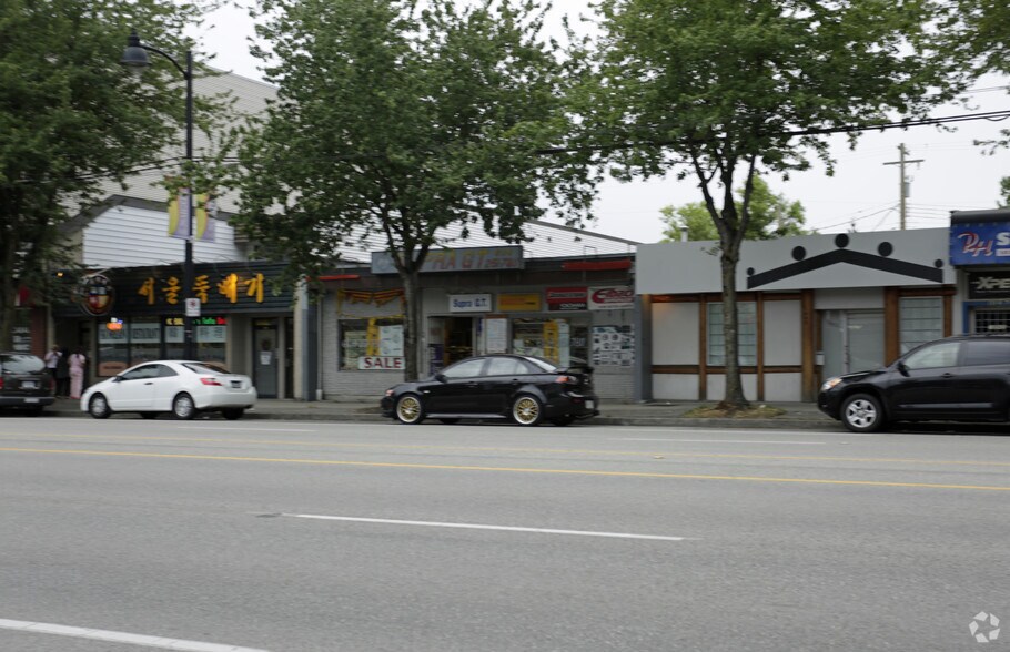 1041 Kingsway, Vancouver, BC à vendre - Photo de l’immeuble – Image 2 sur 3