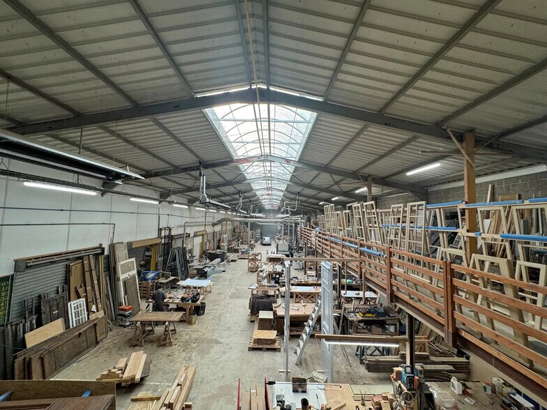 Industriel/Logistique dans Reims à vendre - Photo intérieure – Image 1 sur 5