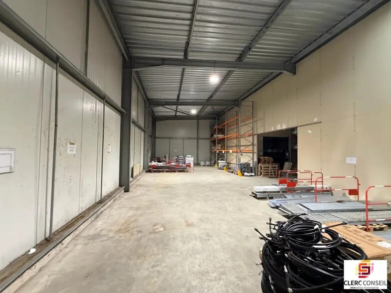 Local d’activités dans Le Grand-Quevilly à louer - Photo intérieure – Image 3 sur 7