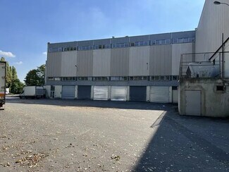 Plus de détails pour 9/15 Boulevard De La Muette, Garges-lès-Gonesse - Bureau, Industriel/Logistique à louer