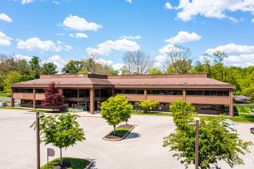 300 Welsh Rd, Horsham Township, PA à louer - Photo de l’immeuble – Image 1 sur 17