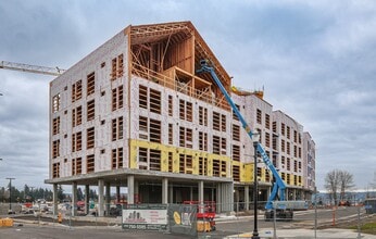 Local commercial dans Washougal, WA à louer Photo de la construction– Image 1 sur 3
