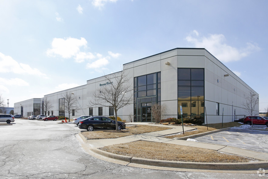 2230-2300 Ridge Dr, Glenview, IL à louer - Photo de l’immeuble – Image 3 sur 10