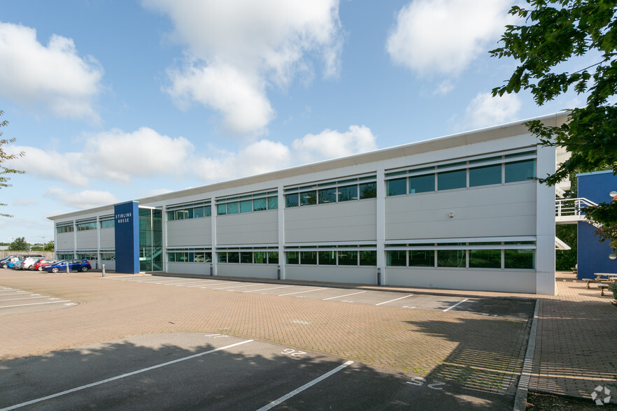Viscount Way, Swindon à vendre - Photo principale – Image 1 sur 2
