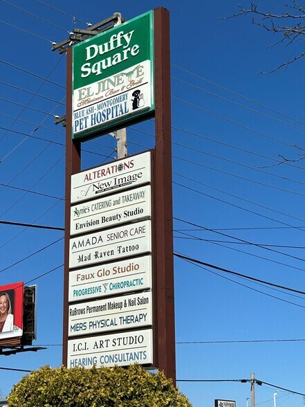 10766-10778 Montgomery Rd, Montgomery, OH à louer - Photo de l’immeuble – Image 2 sur 6