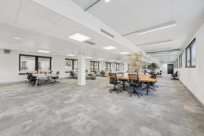 130 Rue Victor Hugo, Levallois-Perret à louer - Photo intérieure – Image 3 sur 14