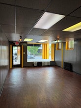 53-59 N Main St, Wilkes-Barre, PA à louer Photo intérieure– Image 2 sur 16