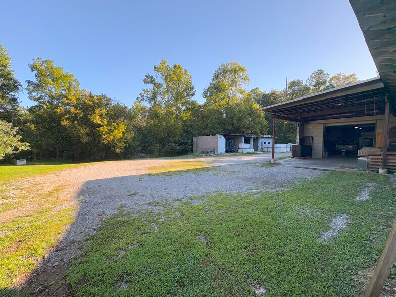 7227 Asheville Hwy, Knoxville, TN à vendre - Photo de l’immeuble – Image 2 sur 4