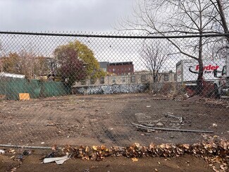 Plus de détails pour 395 Van Sinderen Avenue, Brooklyn, NY - Terrain à louer