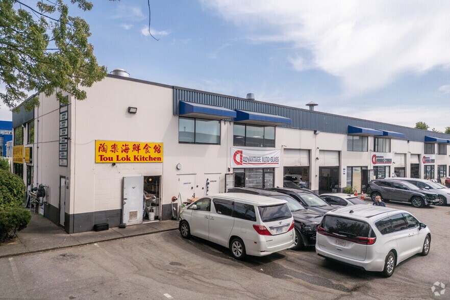 12880 Bathgate Way, Richmond, BC à vendre - Photo de l’immeuble – Image 1 sur 3