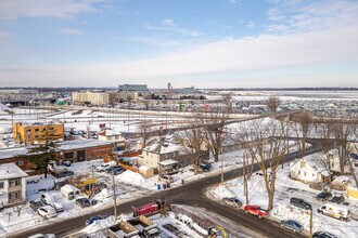 610 Av O'connell, Dorval, QC - Vue aérienne  vue de carte