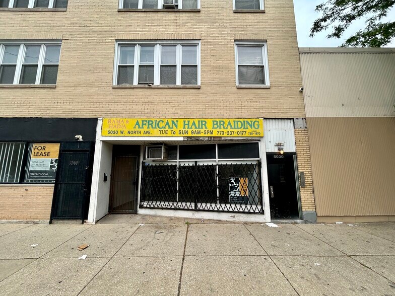 5030-5034 W North Ave, Chicago, IL à louer - Photo de l’immeuble – Image 2 sur 13