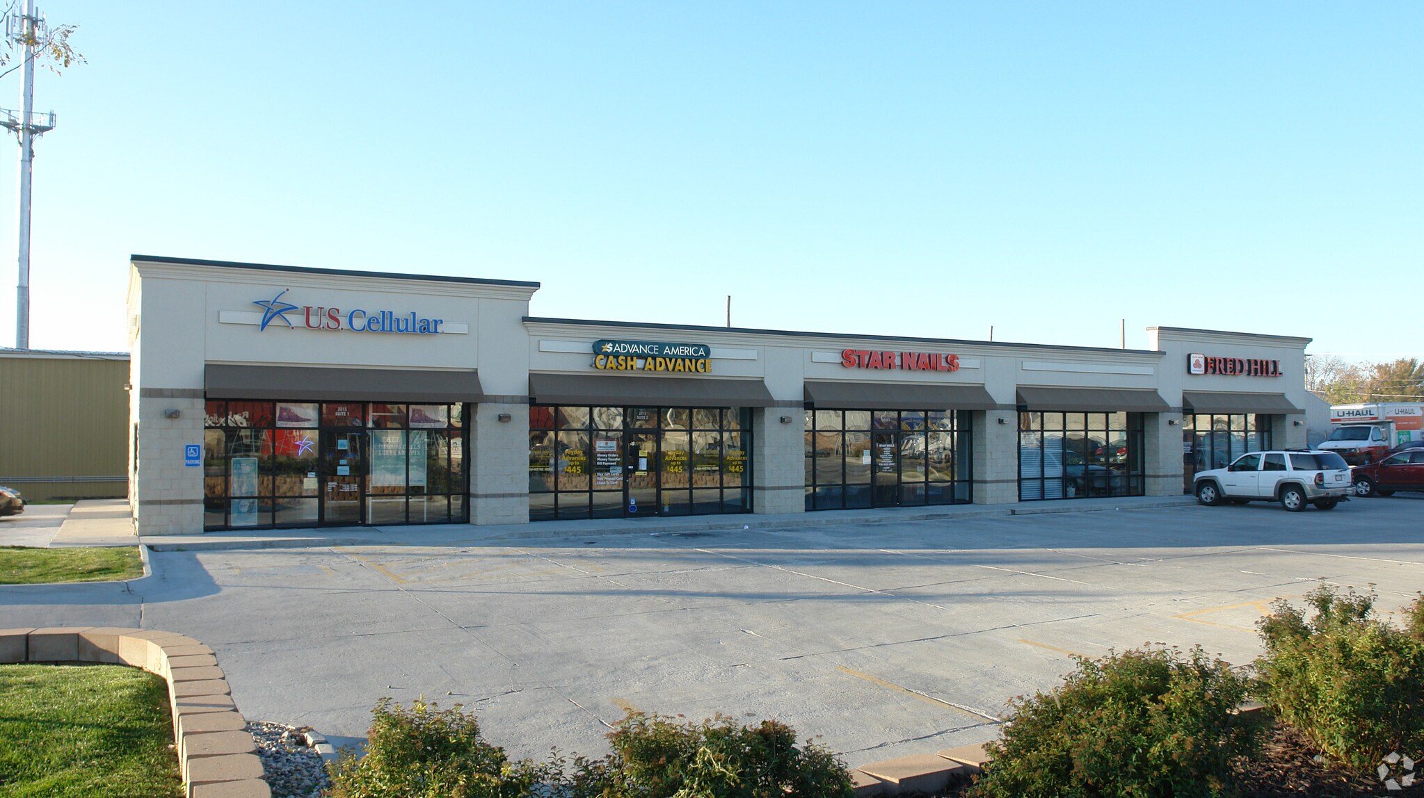 2015 W Broadway Ave, Council Bluffs, IA à louer Photo principale– Image 1 sur 11