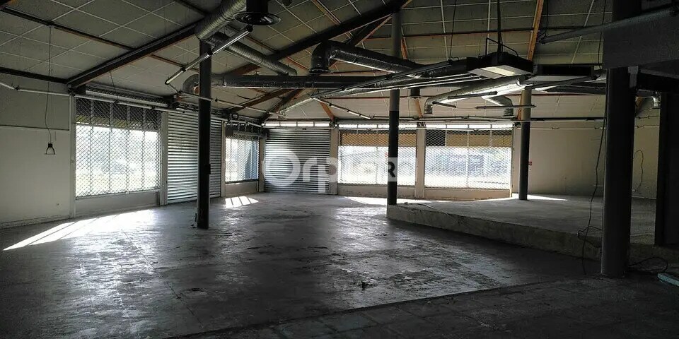 Local commercial dans Serres-Castet à louer - Photo de l’immeuble – Image 1 sur 11