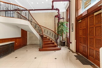 1121 E Twiggs St, Tampa, FL à louer Photo intérieure– Image 1 sur 5