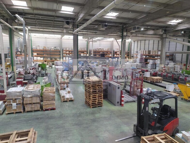 Industriel/Logistique dans Lognes à louer - Photo intérieure – Image 3 sur 14