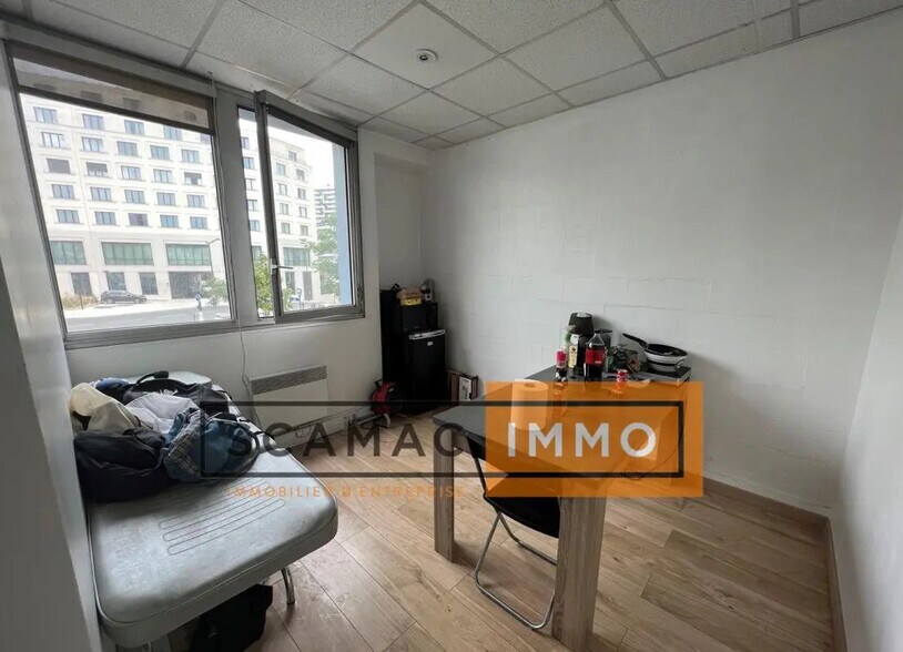 189 Rue D'Aubervilliers, Paris à louer - Photo de l’immeuble – Image 3 sur 9