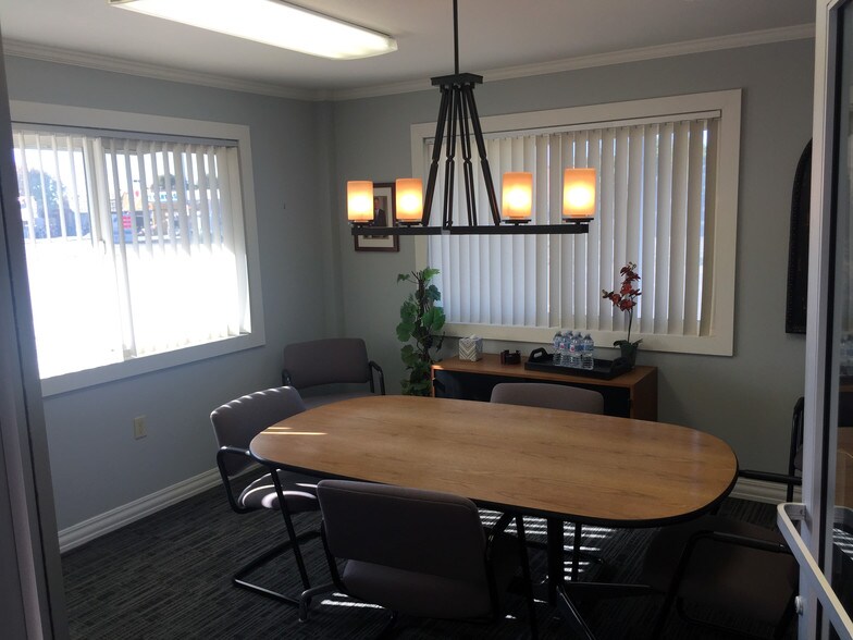 1862 S Broadway, Santa Maria, CA à louer - Photo intérieure – Image 3 sur 17